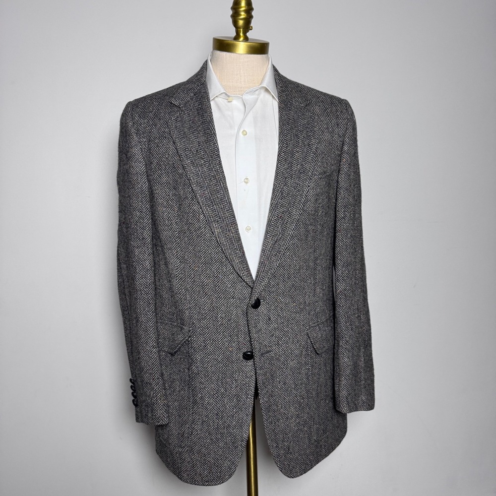 1980s Hart Schaffner Marx Blazer Mens 40R Gray Herringbone Wool Tweed Sport Coat